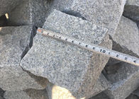 Камни гранита серой белизны вымощая, изготовленное на заказ поверхностное патио/стартовые площадки сада