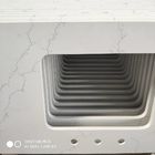 Countertops высокого кварца цепкости 93% каменные для крытого украшения